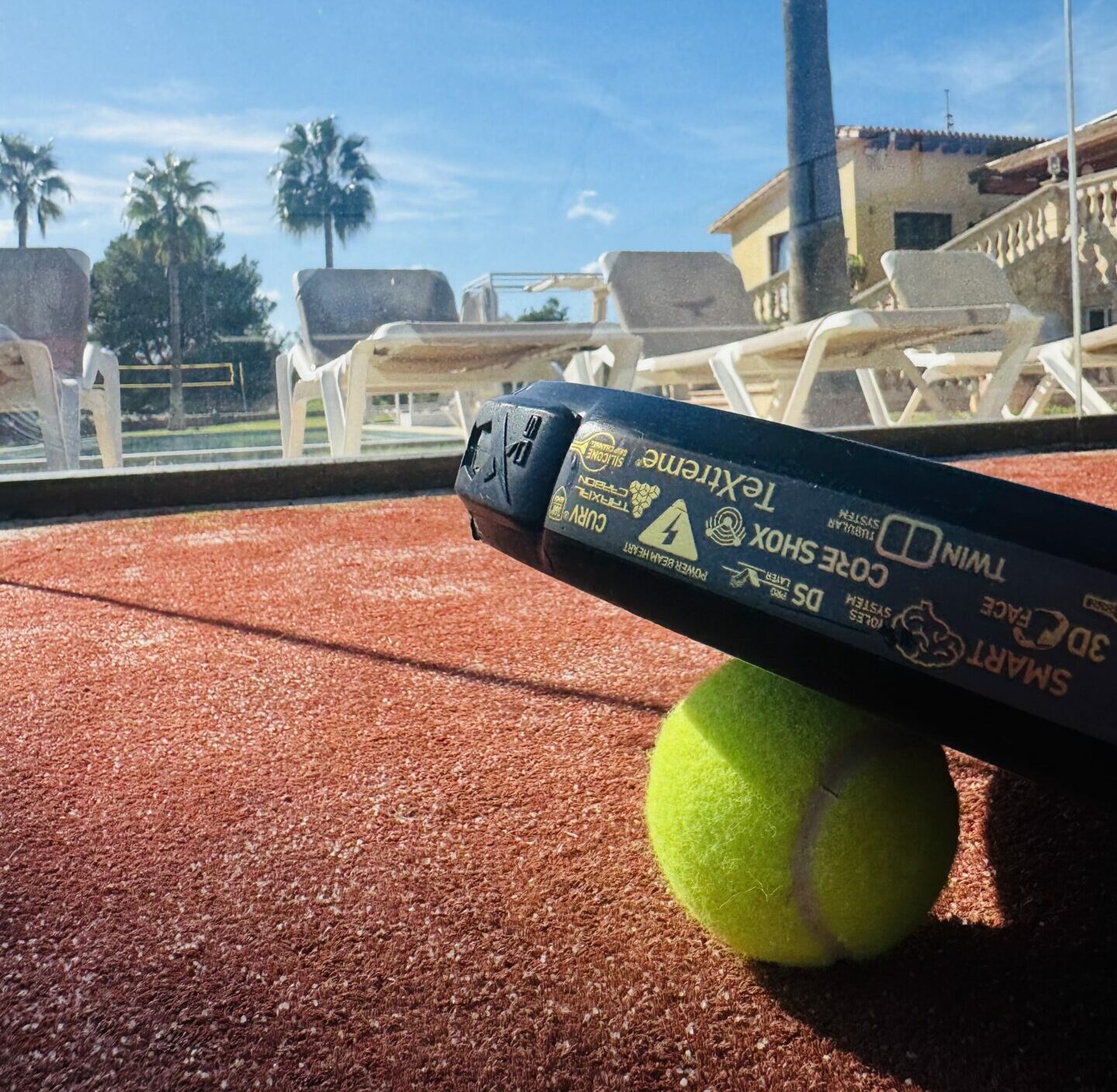 7D31C7EF-2727-4BFF-AACD-E6A6A5D837FD