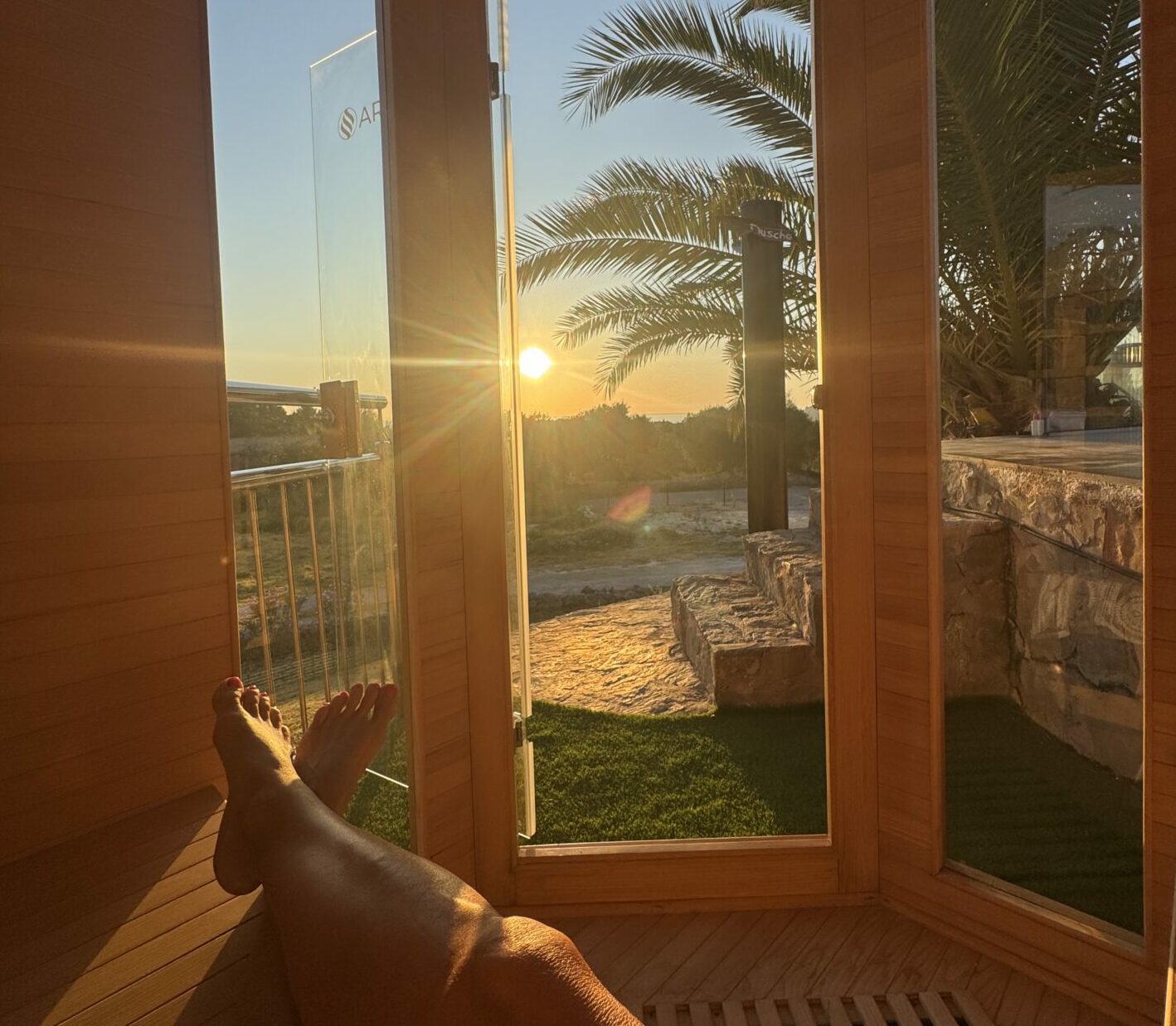 B39ADFA9-BE28-44D8-9987-FEAB970A34A2